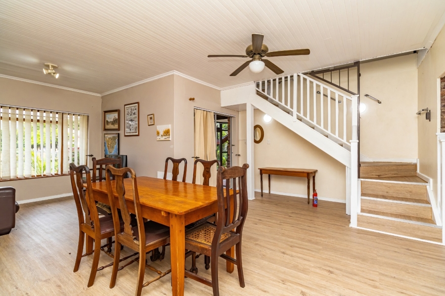4 Bedroom Property for Sale in The Island Western Cape